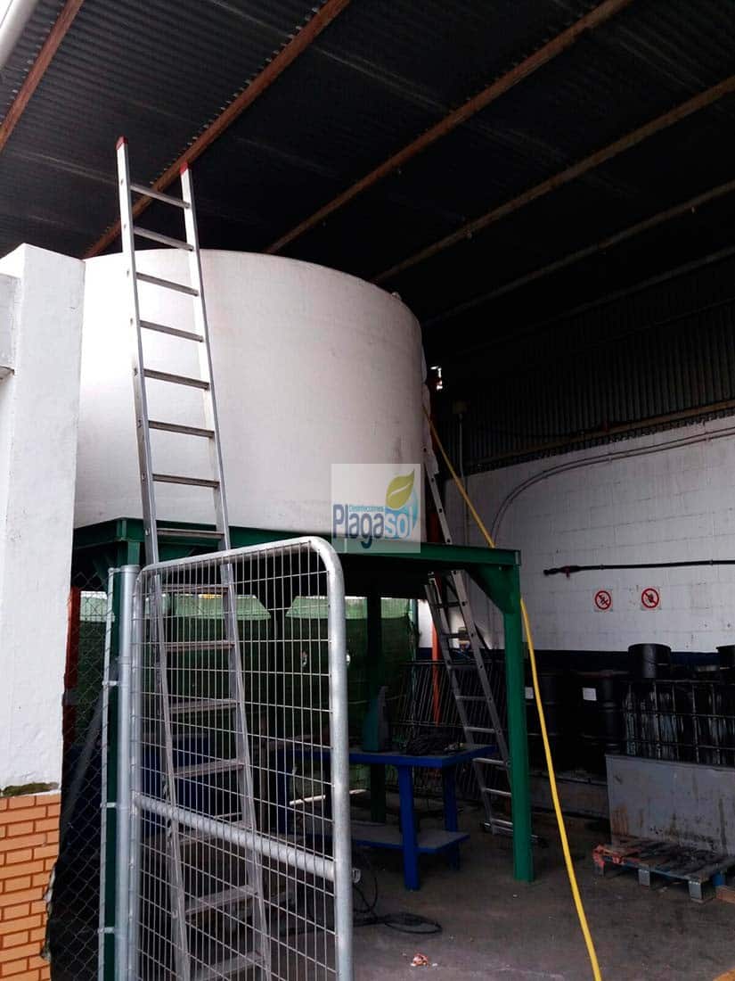 Limpieza de depósitos de aguas de consumo humano