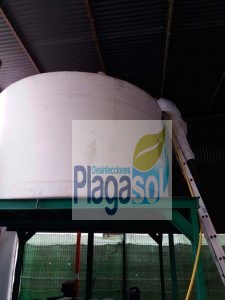 Limpieza de depósitos de aguas de consumo humano
