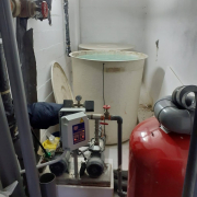 Trabajo de Limpieza de y desinfección de depósitos de agua de consumo humano en vivienda residenciales de Sevilla.